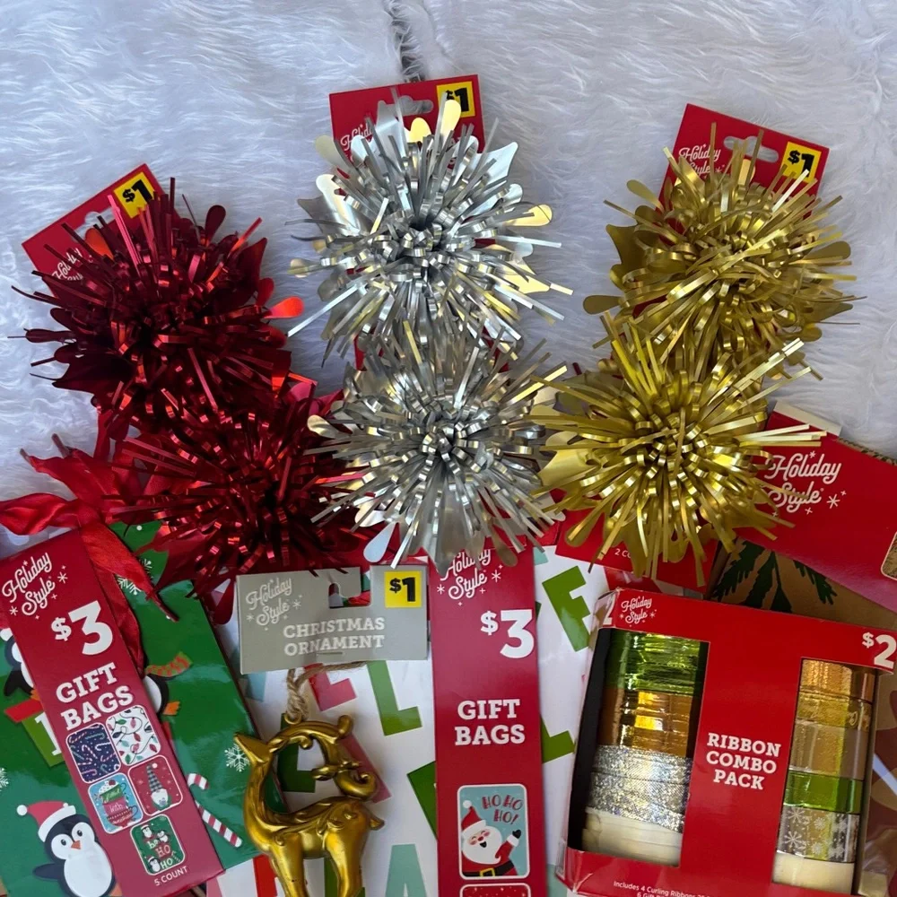 Festive Holiday Gift Bag Set with Red and Gold Accents